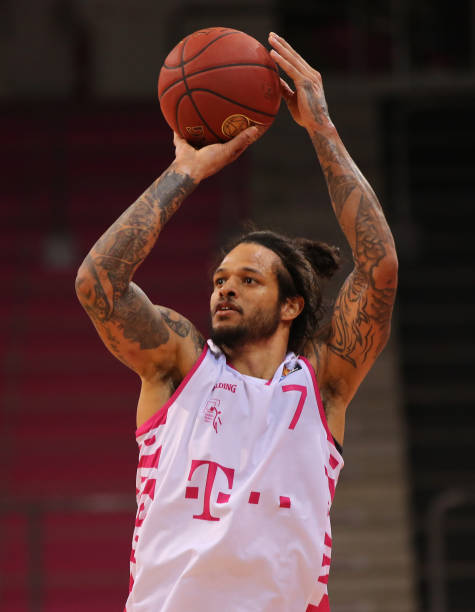 与进攻的经 与进攻的经