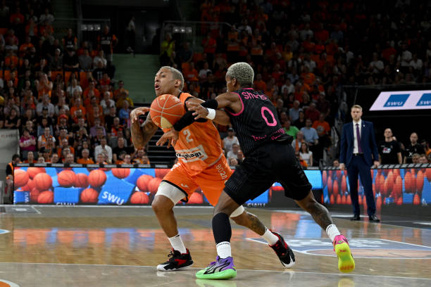 战术衔接的 战术衔接的