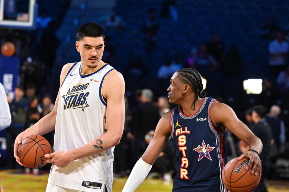 鲜明对比 鲜明对比