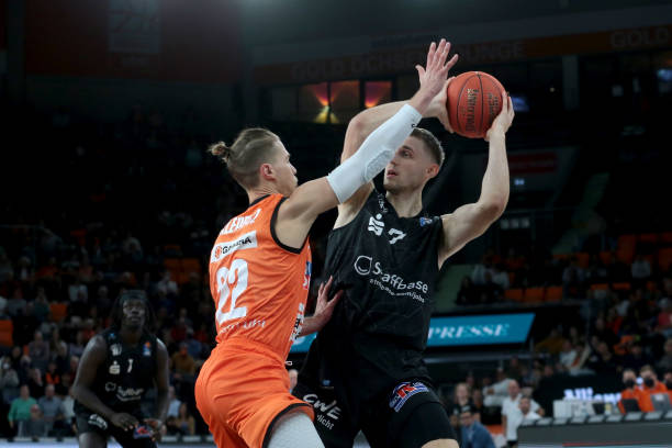 格里兹曼在 格里兹曼在