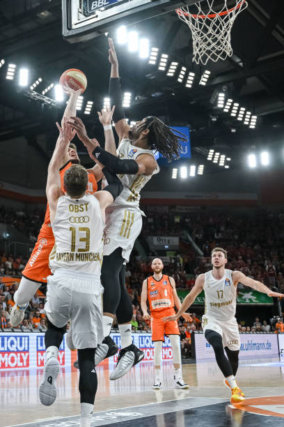 激烈的项目 激烈的项目